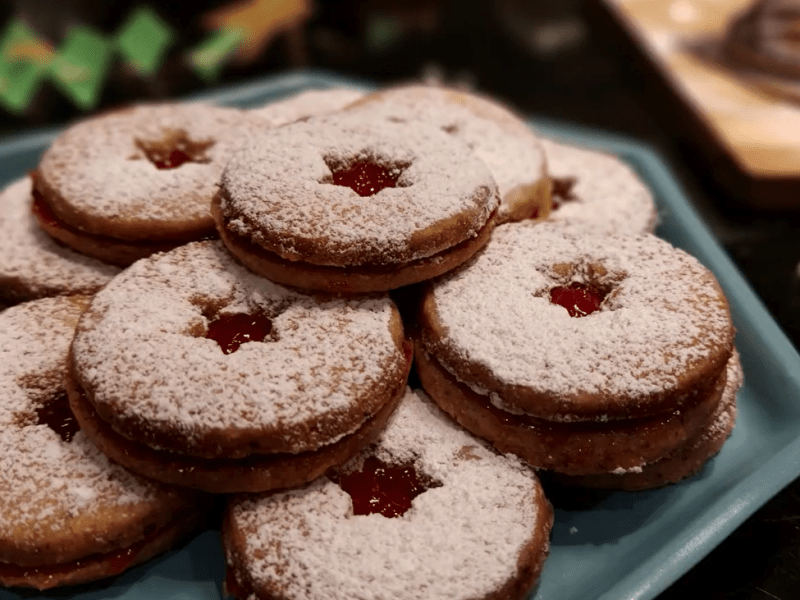 LINZER COOKIES